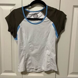 Bolle t shirt women vintage XS extra small great used condition blue brown white